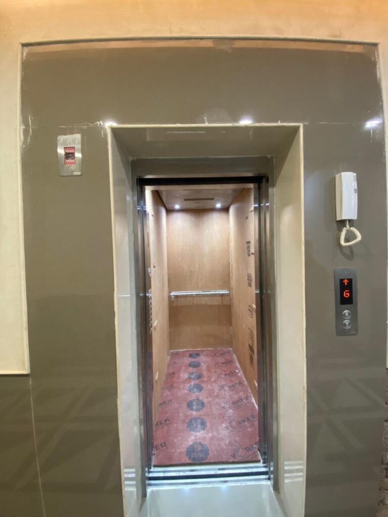 Luxury Flats in raj nagar extension flats in raj nagar extension